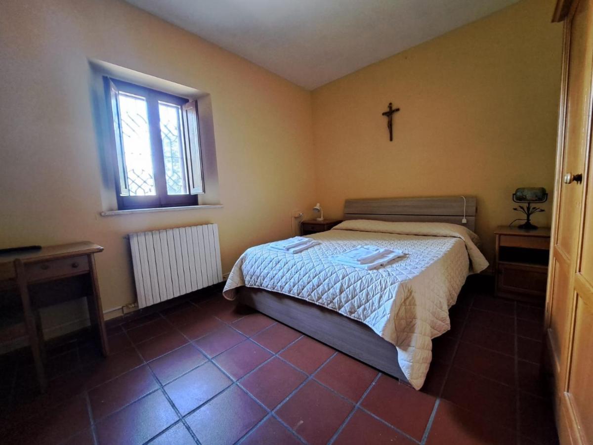 Casa Per Ferie Ulivo D'assisi Farm stay